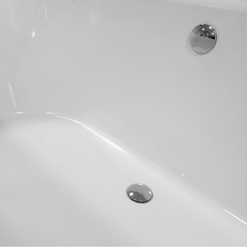 Detail výpusti a přepadu